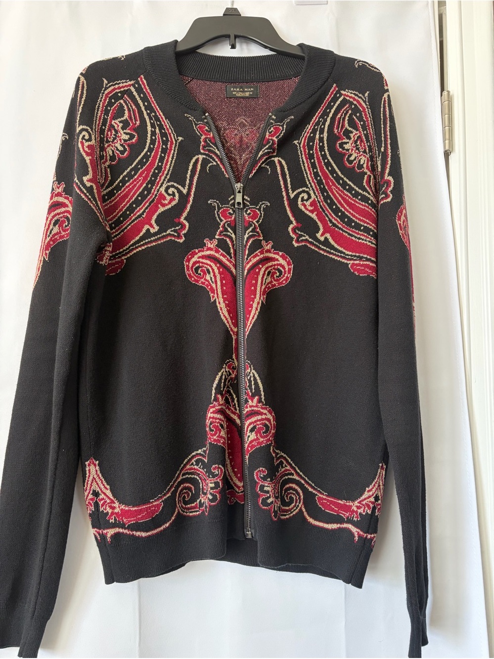 Zara Man Black Paisley Knit Zip-Up Cardigan/Jacket.
